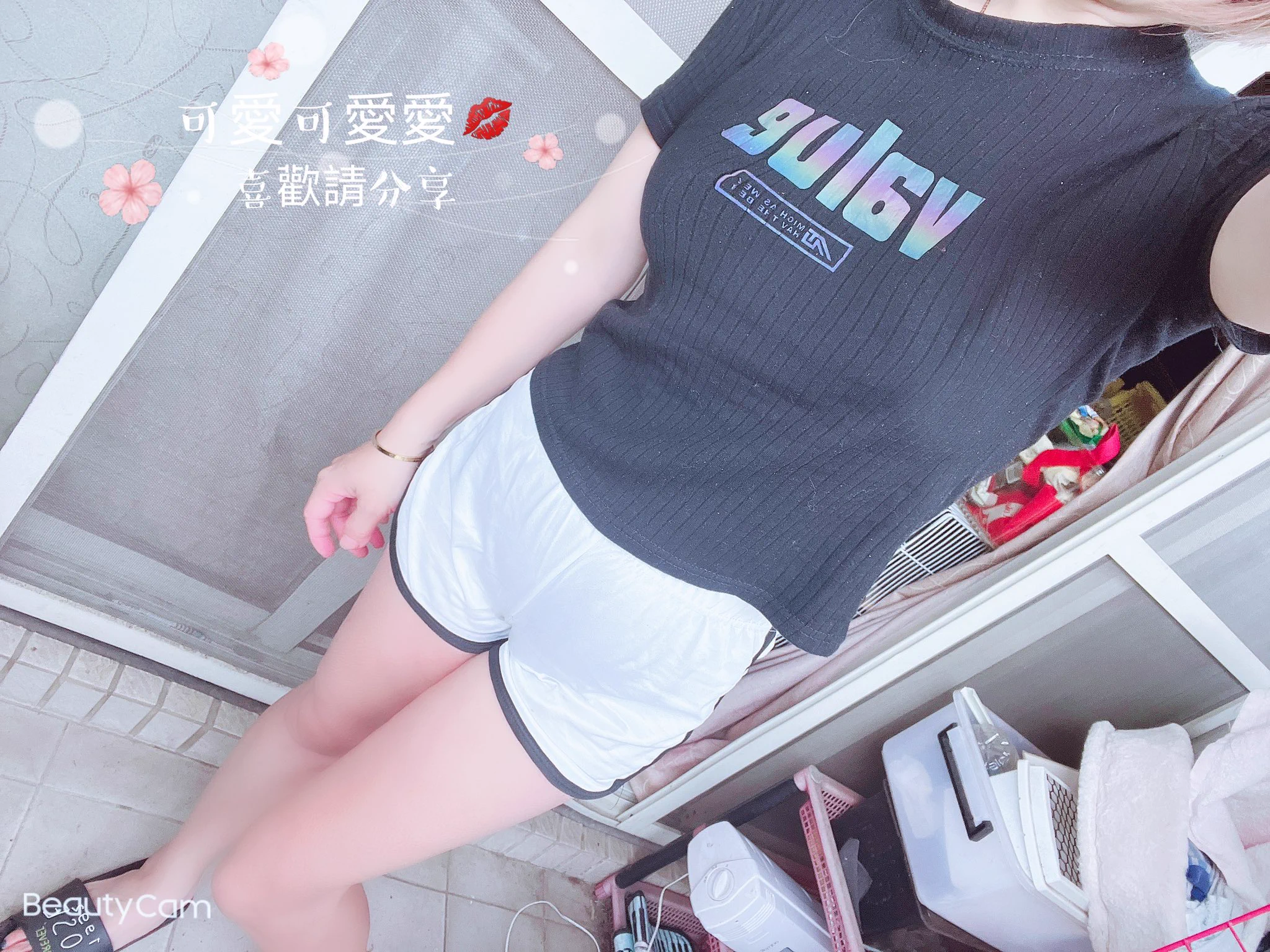一早起床整理陽台等冷氣施工⚠️賢慧一下 https://t.co/ttJGph4awm