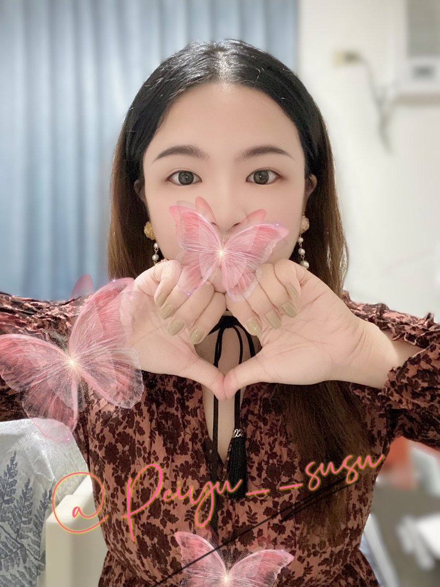 世界不夠溫柔的時候
就自己成為溫柔
你的溫柔要先給自己
我們需要的不是向上爬
而是往前進
-

選一個值得你花時間陪伴的人
而不是讓你靈魂陪葬的墓場

#陌生人的良善 https://t.co/C7V0NTawNV