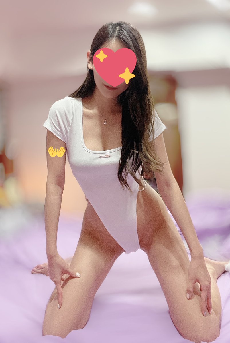 關於昨天…
出門喝酒的穿著
每次上廁所都是一種麻煩🤦‍♀️ https://t.co/RCnYqkJtLy