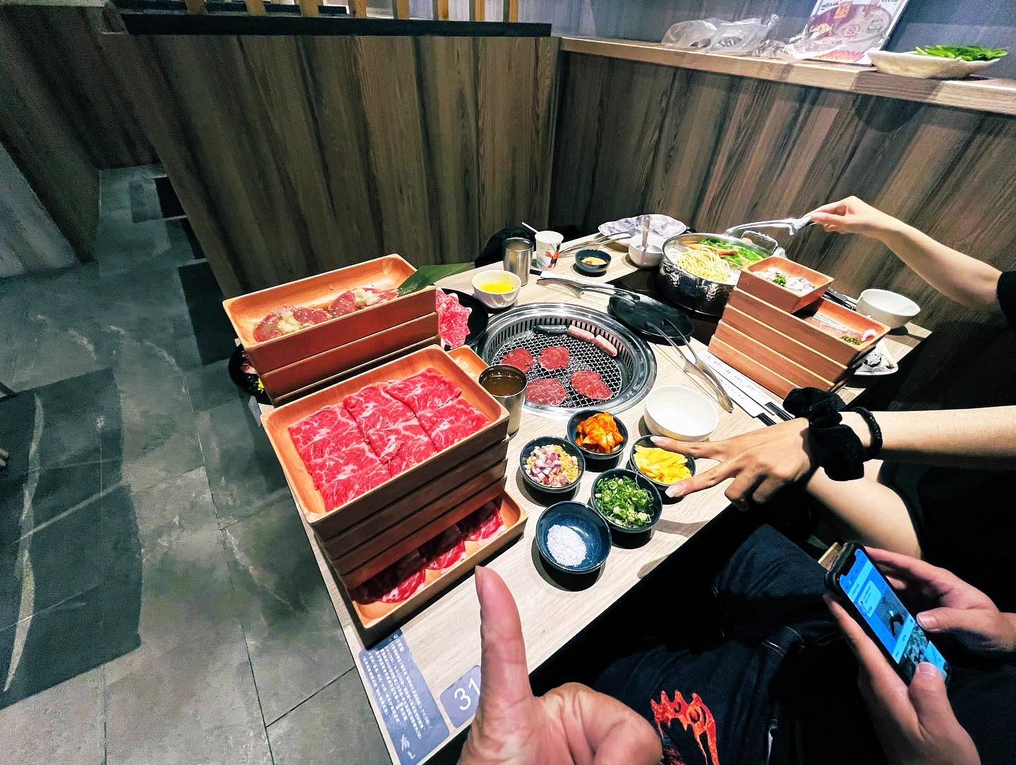 居家隔離真的很無聊第三天，好想出去喲！回顧一下，這間說真的我覺的還好～但我喜歡一起吃飯的感覺⋯⋯我怕孤單😣 https://t.co/K3MbrIUpAn