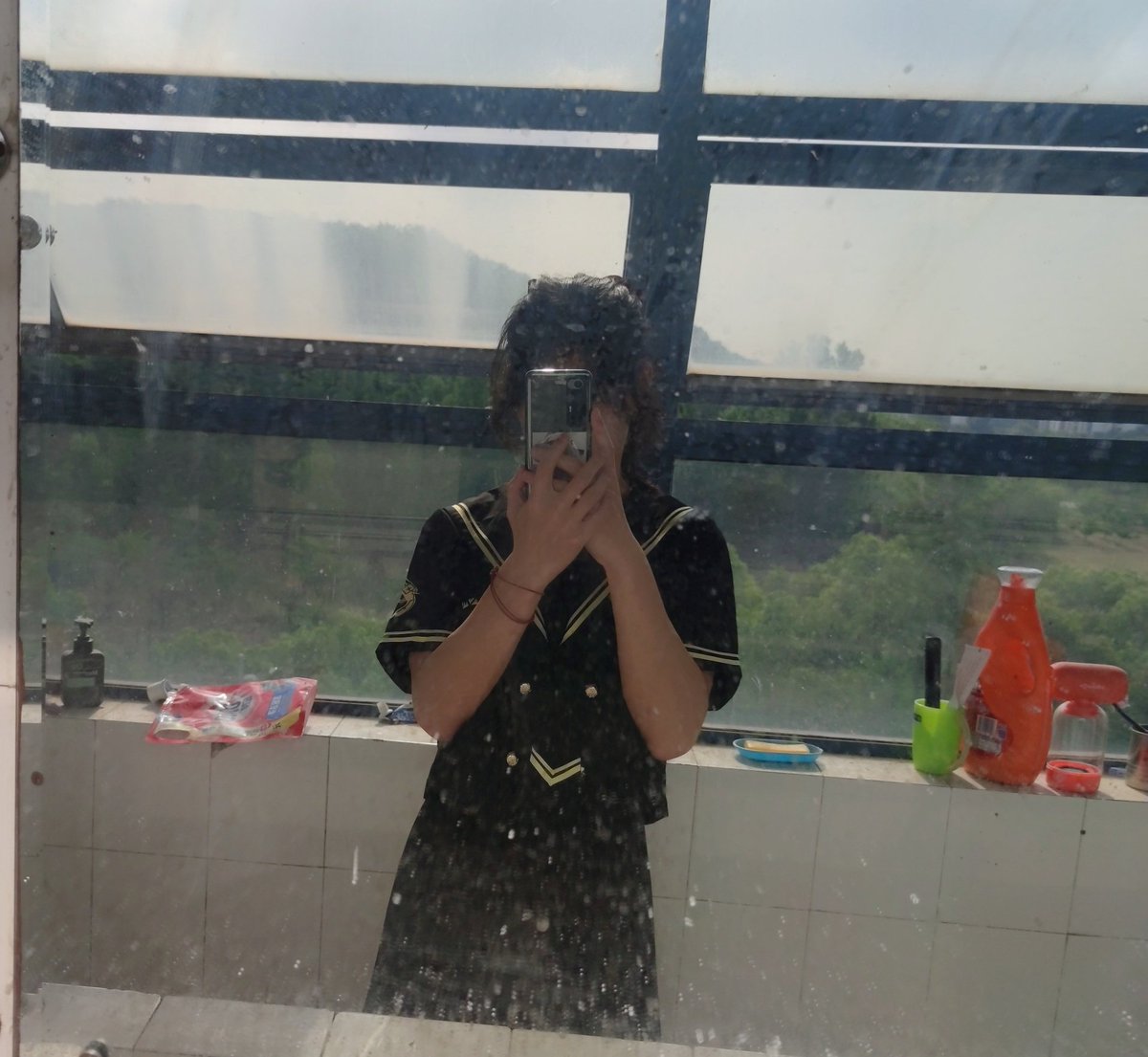 丧丧or开熏 https://t.co/gAN7uK9dnS