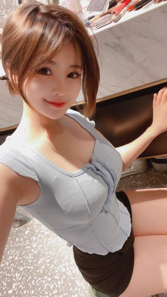 早♠️#媚黑 #鸡巴套子 #反差婊 #肉便器 #吞精 #羞辱 #骚货 #婊子 #母猪 #校妓 #贱货 #公交车 #堕落 #校鸡 #性瘾 #辱骂 #反差 #变态 #投稿 ＃黑爹 https://t.co/YlG2ty04h0