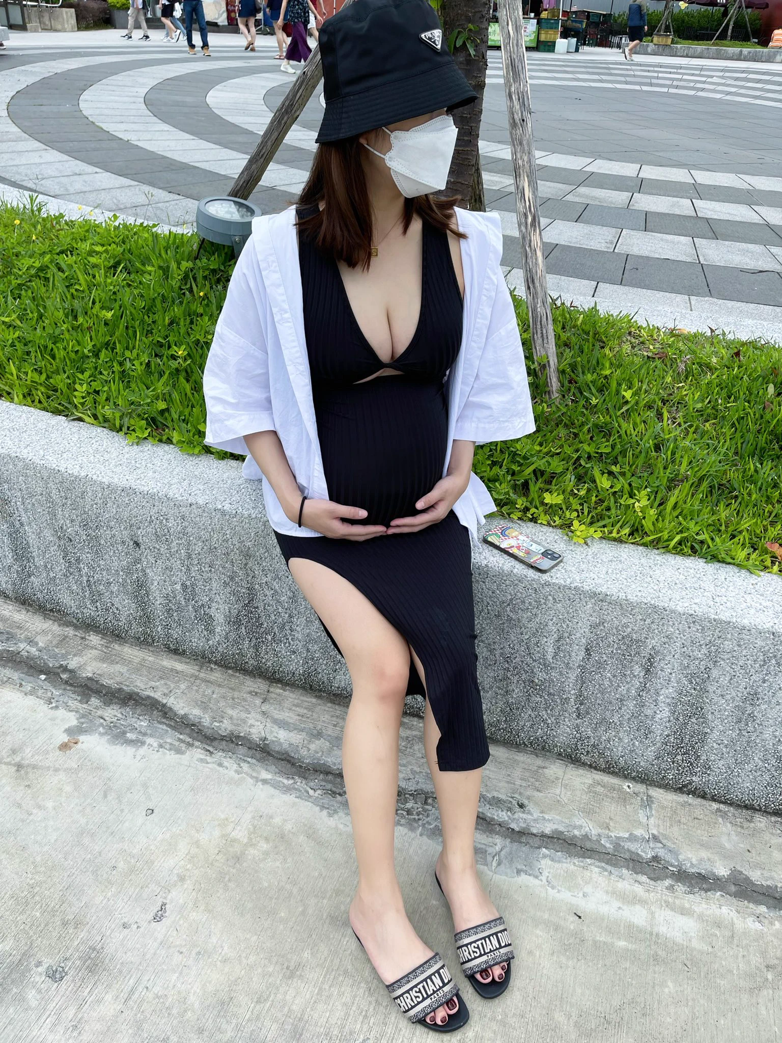 今日OOTD，出遊聚餐 https://t.co/kfWaHM7Nvm