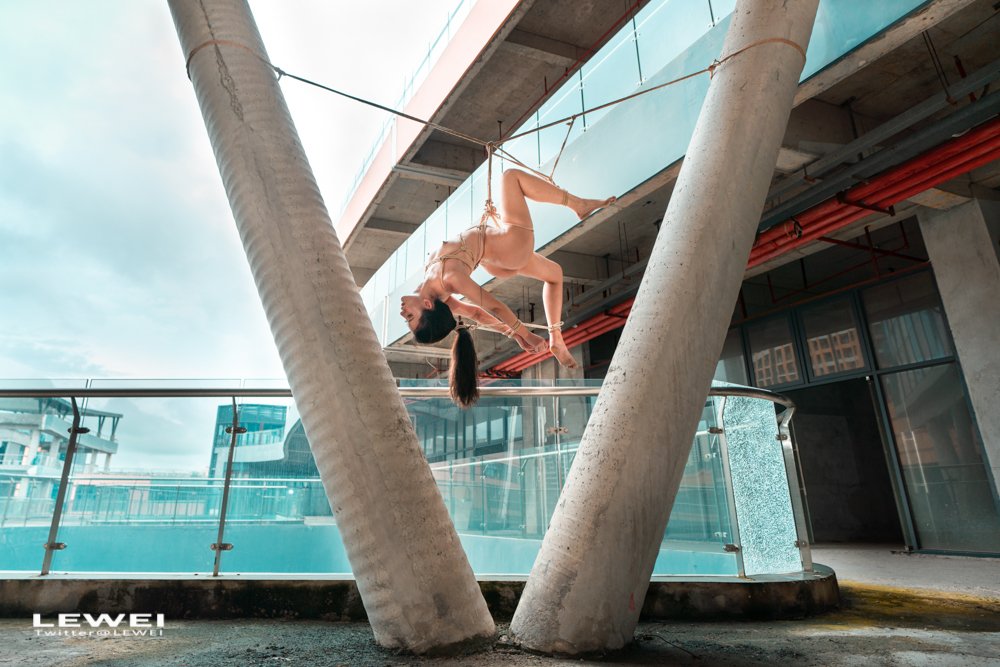 出镜: 阿朱 @azhua1997 
#LEWEI #Bondage #Shibari  #BabyArt #ChinaArt #ChinaBondage #广州约拍 #废墟捆绑
各类主题创作拍摄欢迎私我约拍～
投稿：
@Fengsiyuan
 @CPTOUGAO
 @52bbyy https://t.co/leHuCEmd4g