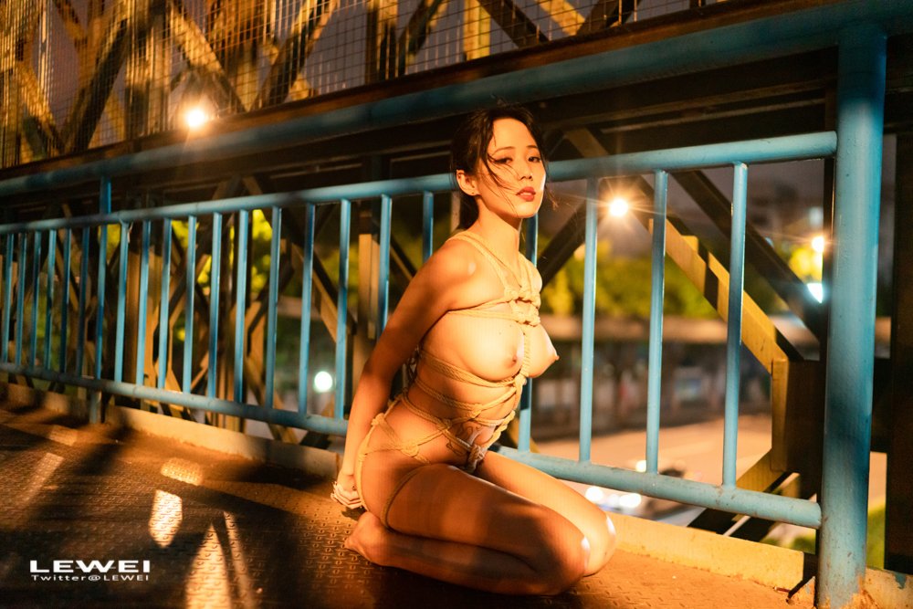 发现～
出镜: @haiyangself1 
#LEWEI #Bondage #Shibari  #BabyArt #ChinaArt #ChinaBondage #广州约拍 #废墟捆绑
各类主题创作拍摄欢迎私我约拍～
投稿：
@Fengsiyuan
@CikilikeA
@CPTOUGAO https://t.co/OorkuQuKde