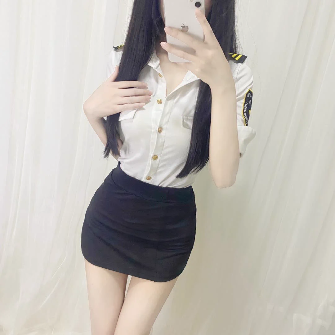 要不然我当你老婆算了，看你钓鱼挺烦人的 https://t.co/1hrsi1ZDgD