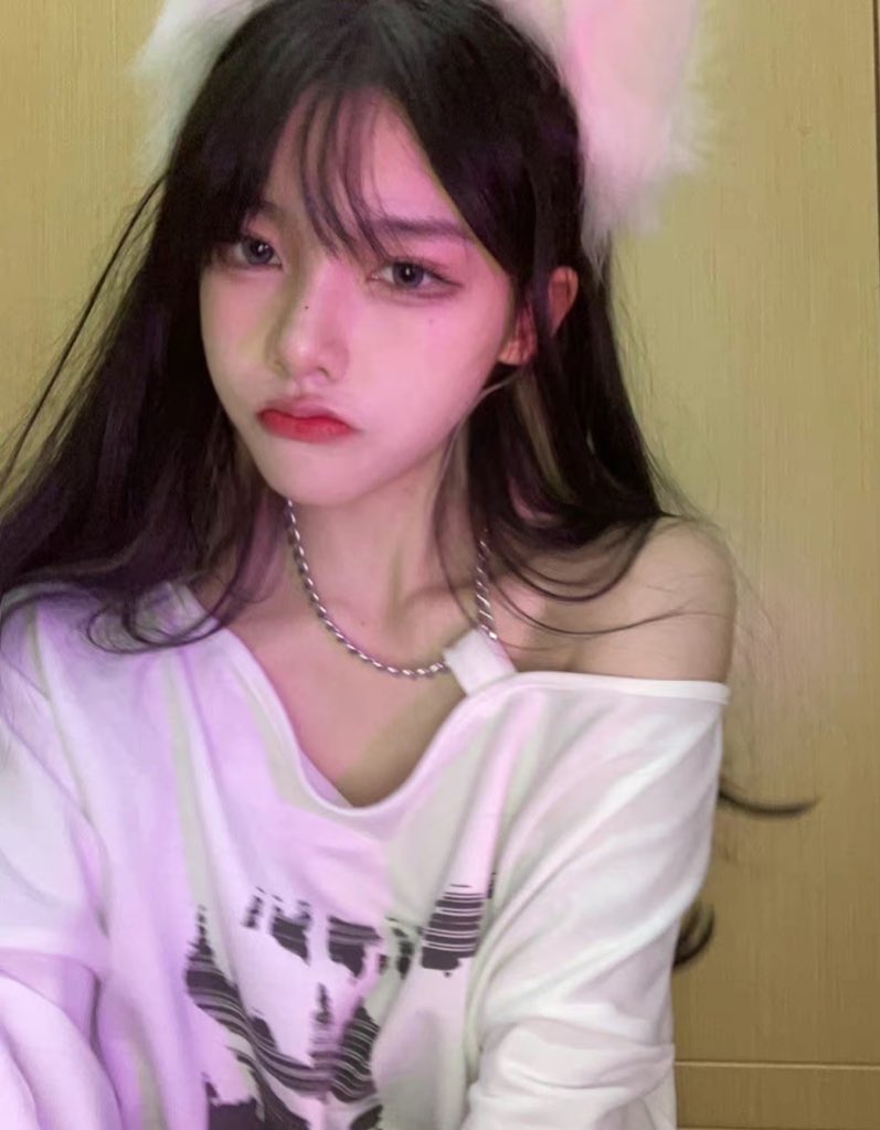 今晚我的舌头想住你嘴里 https://t.co/lzjzglSnbp