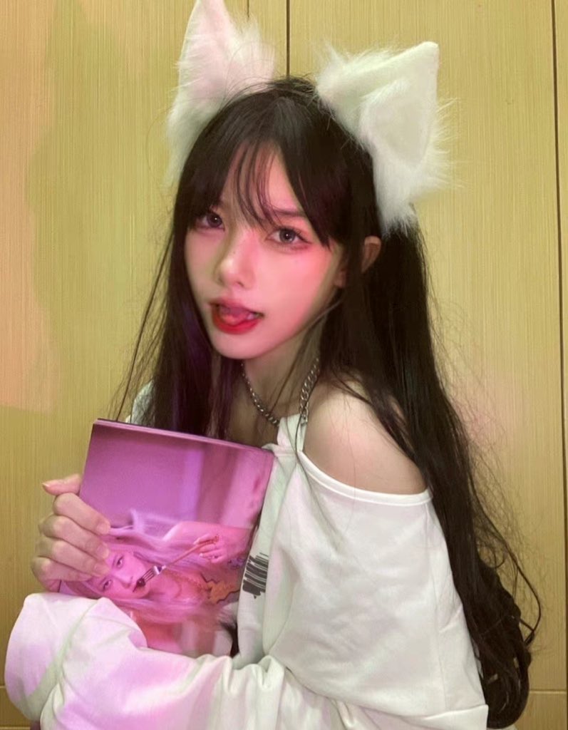 今晚我的舌头想住你嘴里 https://t.co/lzjzglSnbp