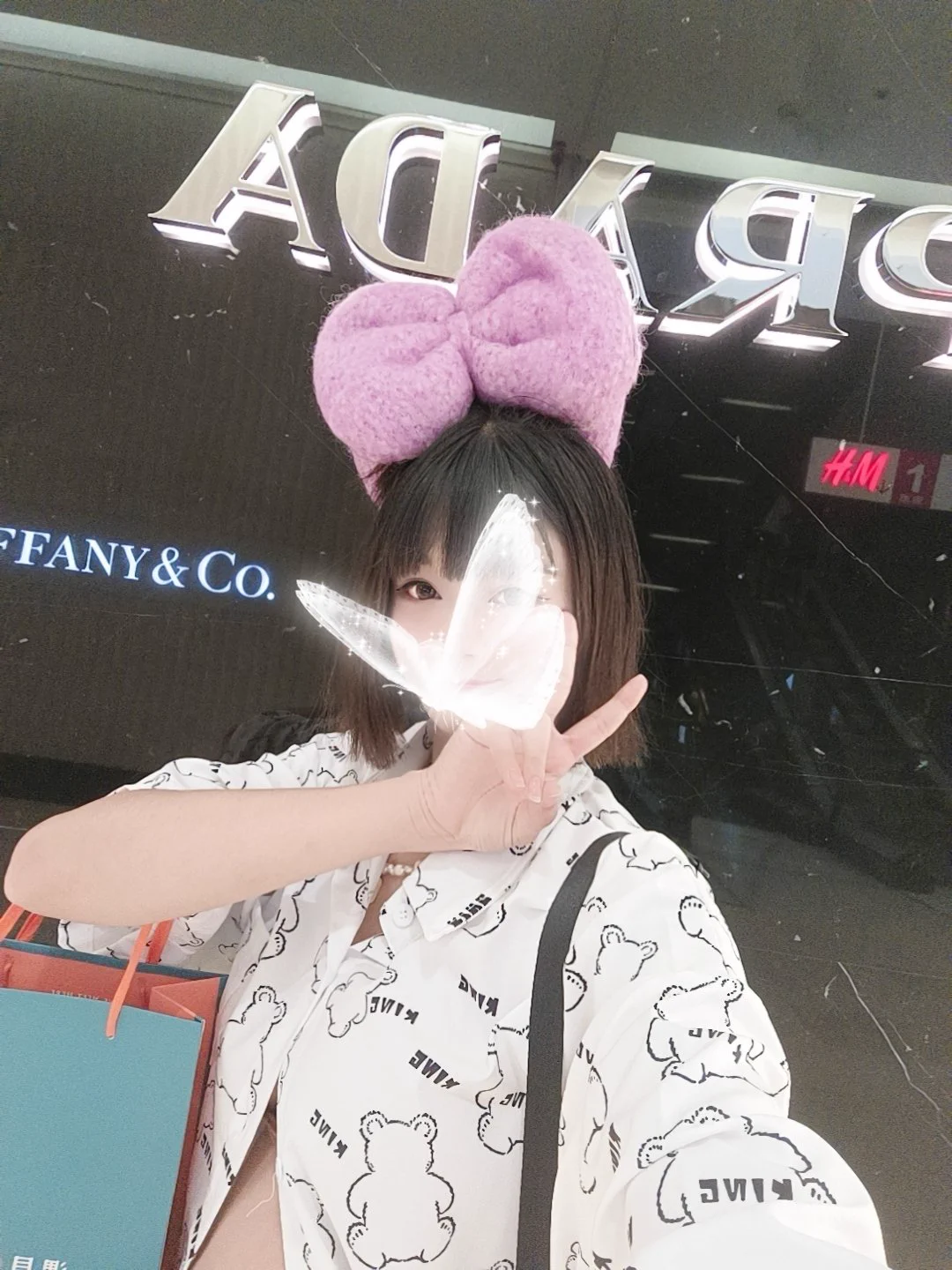 可愛的外表~~
外套裡面...
呵呵 https://t.co/uDGKe2efUO