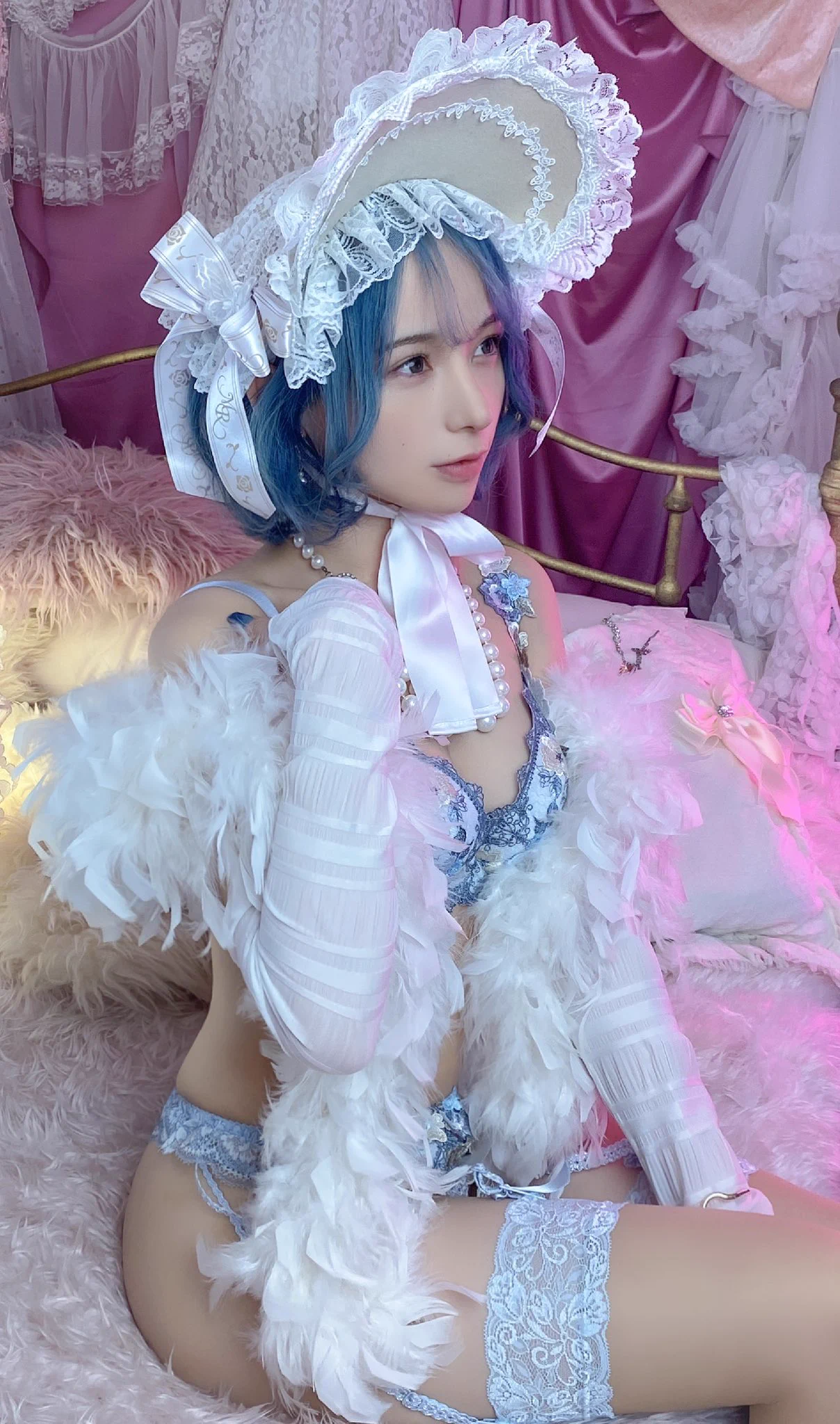 ꒰ঌ┈┈お知らせ┈┈໒꒱7/23(土)チェキ会します🤍前売り券販売、追加の詳細は7/16(土)に発表します.ᐟそして深夜にはリモート飲み会🍺ツイキャスとTikTokライブにて24:00～25:30まで開催するのでそちらも詳細をお待ちください💭 https://t.co/4YNR9p4Blo