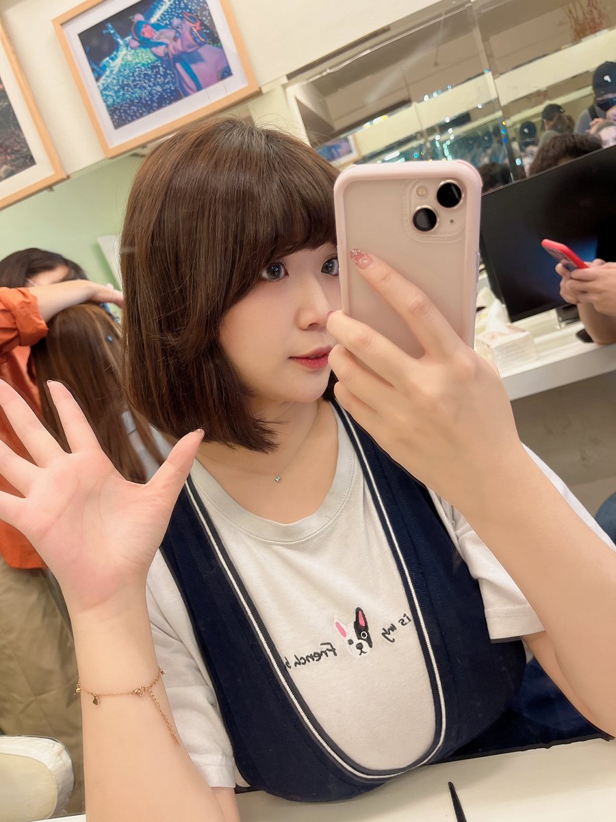 今日是小幫手 https://t.co/KYUWftMxh0