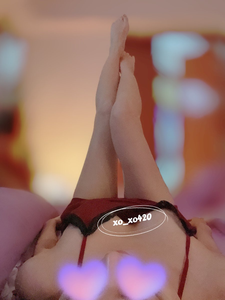 我工作站了一天真的好辛苦

累了腿可以放你肩膀休息嗎？ https://t.co/w73bEOX1Zr