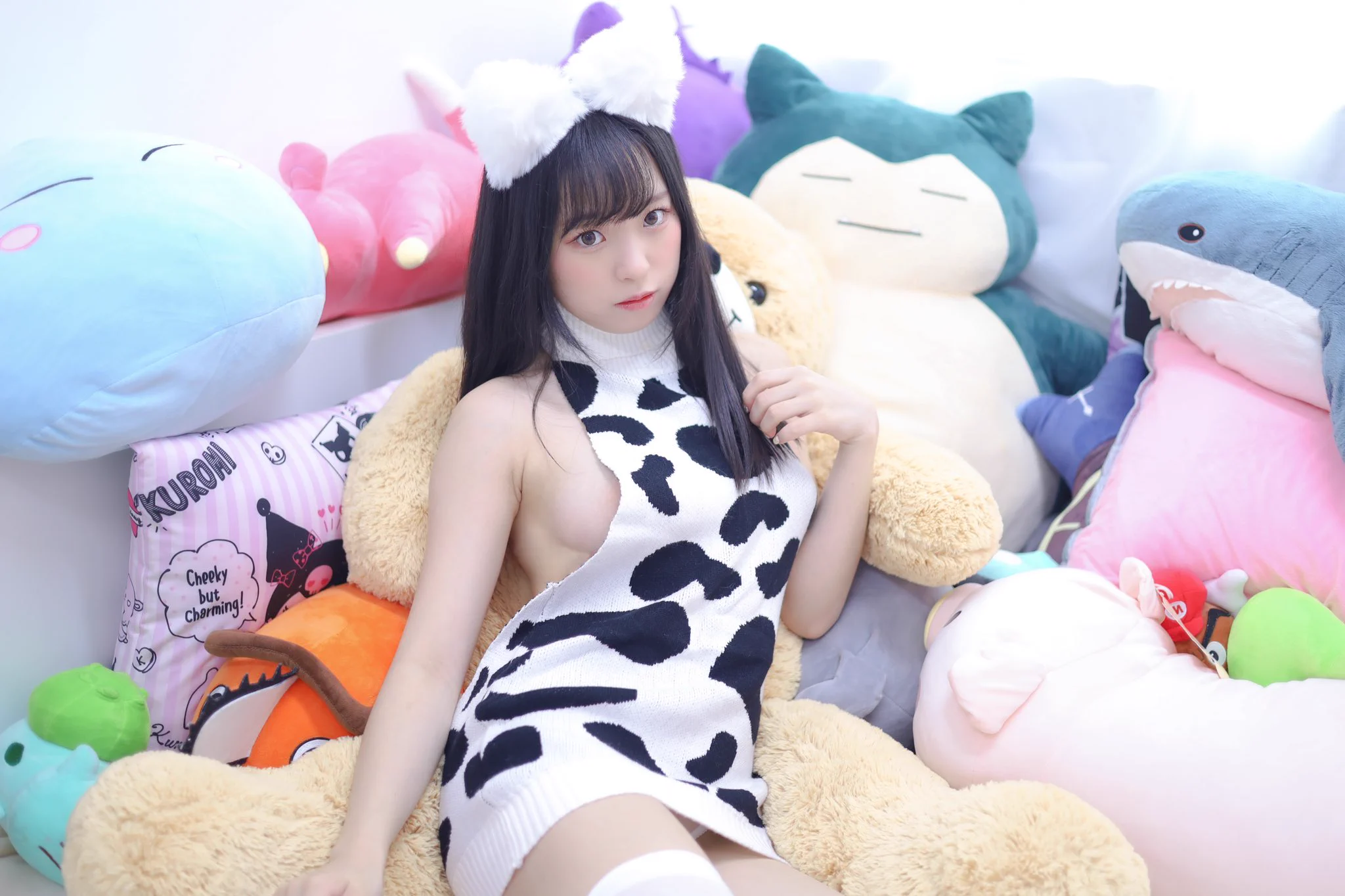 本月tier1❤️小奶牛大家會想看我cosplay嗎？🌻🌻在掙扎中🥹🥹https://t.co/GWUVhNETfe https://t.co/KN63jUByj7