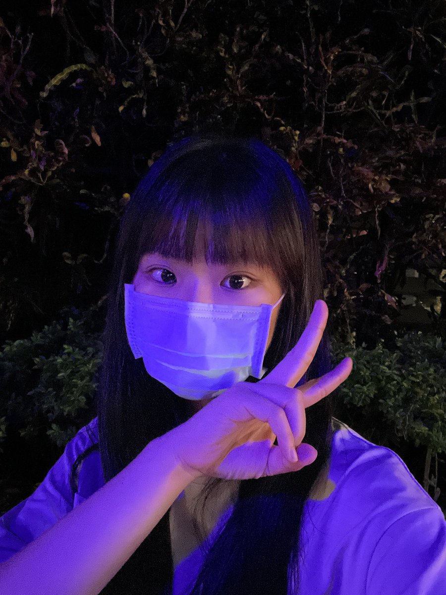 套一個小妹妹會比的ya
看這樣會不會被認為18 https://t.co/w8h6uvVMCe