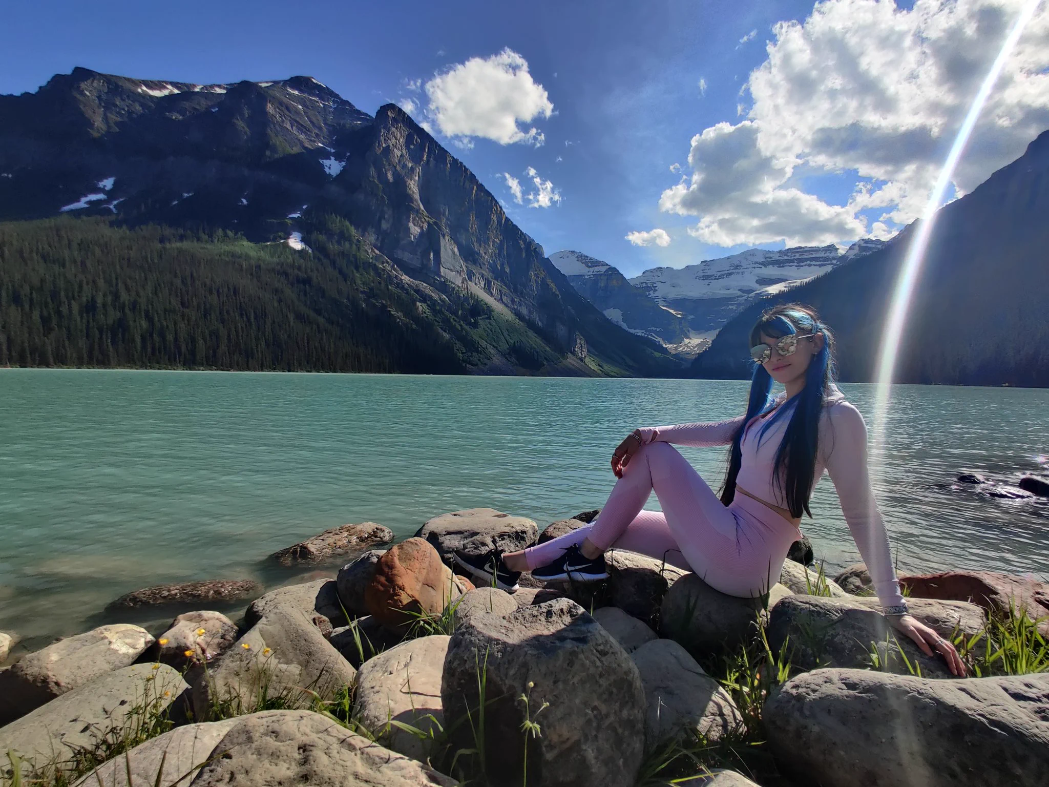 Pic from when I touched grass in Lake Louise, Canada https://t.co/rXc82fRtQ3