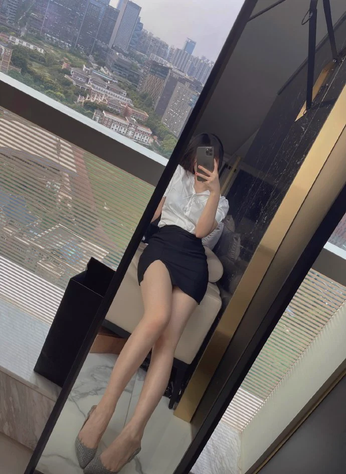 老图骗新粉♠️#媚黑 #鸡巴套子 #反差婊 #肉便器 #吞精 #羞辱 #骚货 #婊子 #母猪 #校妓 #贱货 #公交车 #堕落 #校鸡 #性瘾 #辱骂 #反差 #变态 #投稿 ＃黑爹 https://t.co/7mihA1GsHV