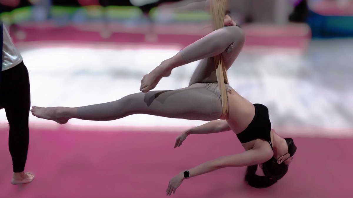 這是一個耍廢太久上課名額都被歐巴桑搶走然後被教練講砍掉重練的故事🥲 https://t.co/bk95A4AIHR