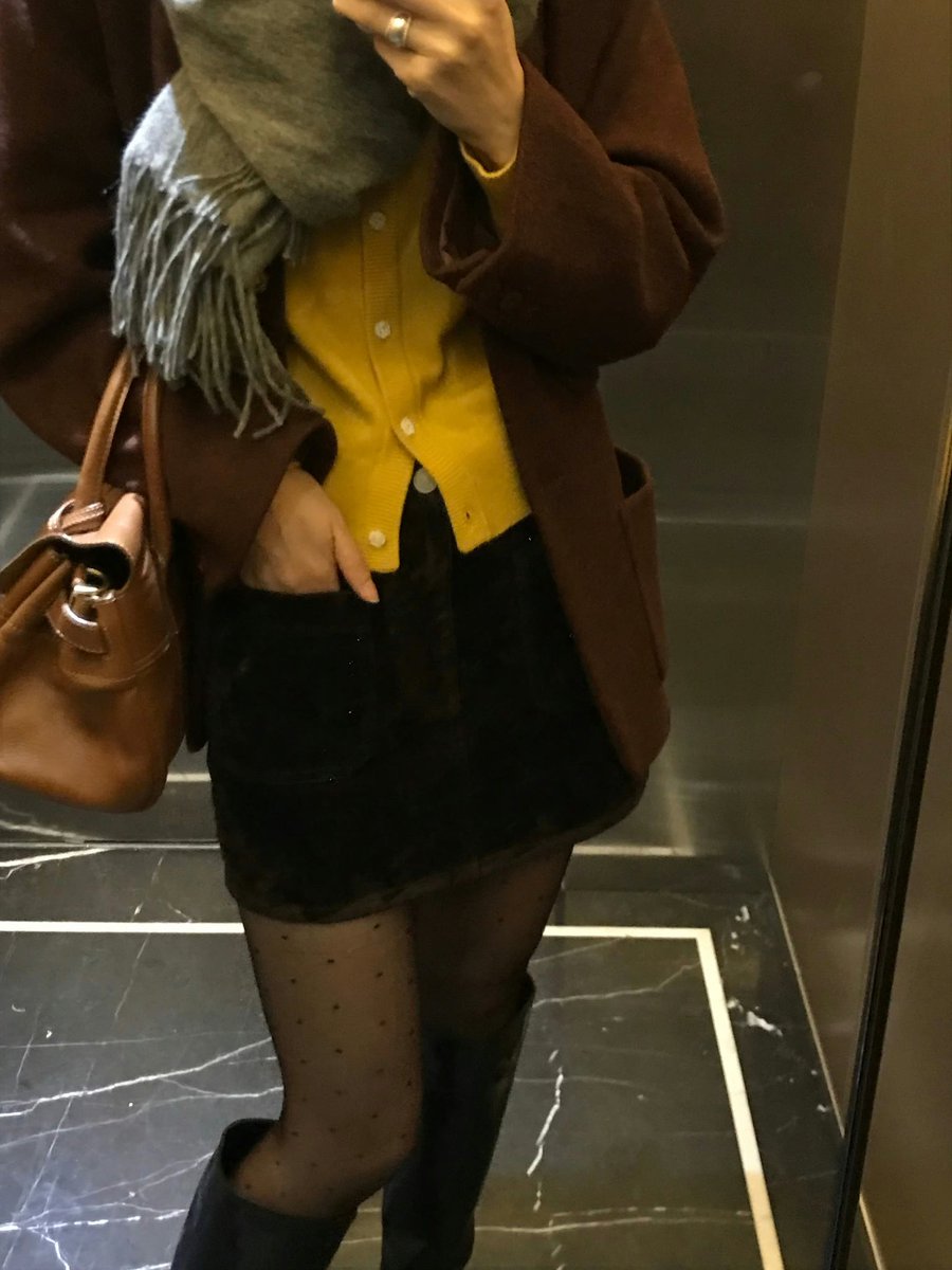 今天又是波点黑丝配靴子！超爱！ https://t.co/Z09YhxteZZ