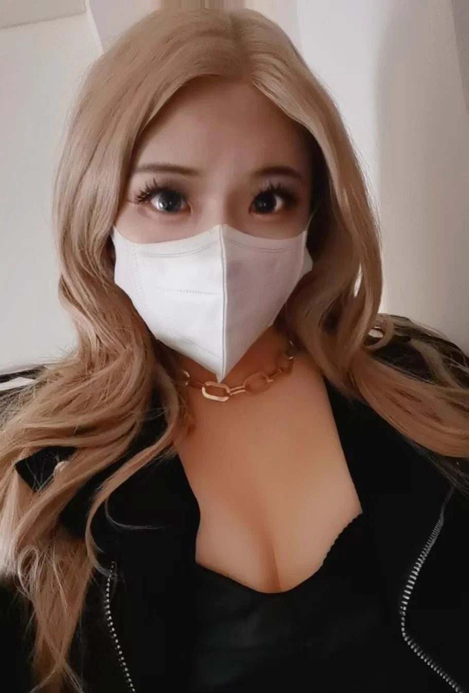 纠结要不要发涩涩，目前推特被ban限流中，要怎么才能恢复啊.... https://t.co/tjLEImyuaf