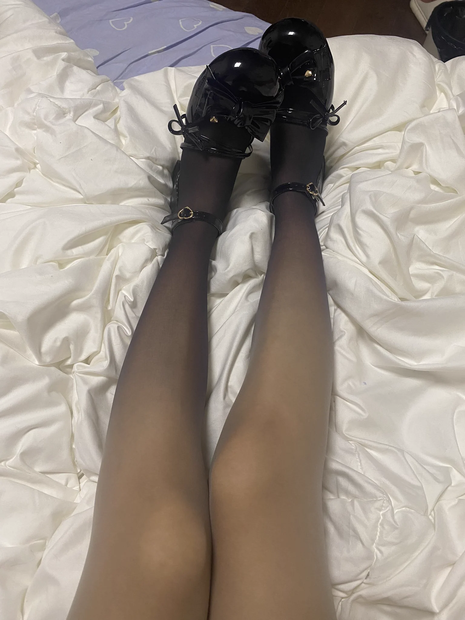 原相机小狗腿，最近袜子战勋有点多，有没有老板置换赞助。(„ಡωಡ„） https://t.co/E5x3Y09UvZ