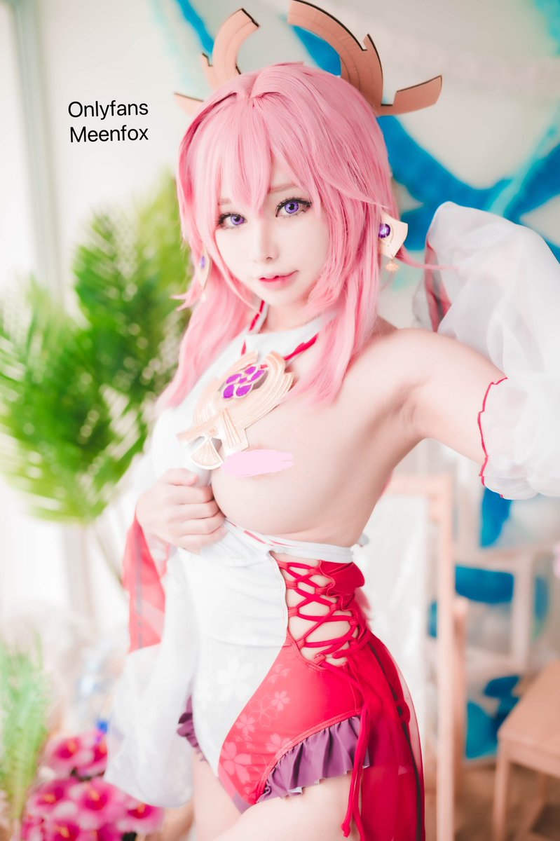 How about this swimsuit 😺🤭

#Genshinnsfw #GenshinImpactcosplay #genshinimpact #yaemiko #onlyfansgirl https://t.co/wG3CwhzTCE