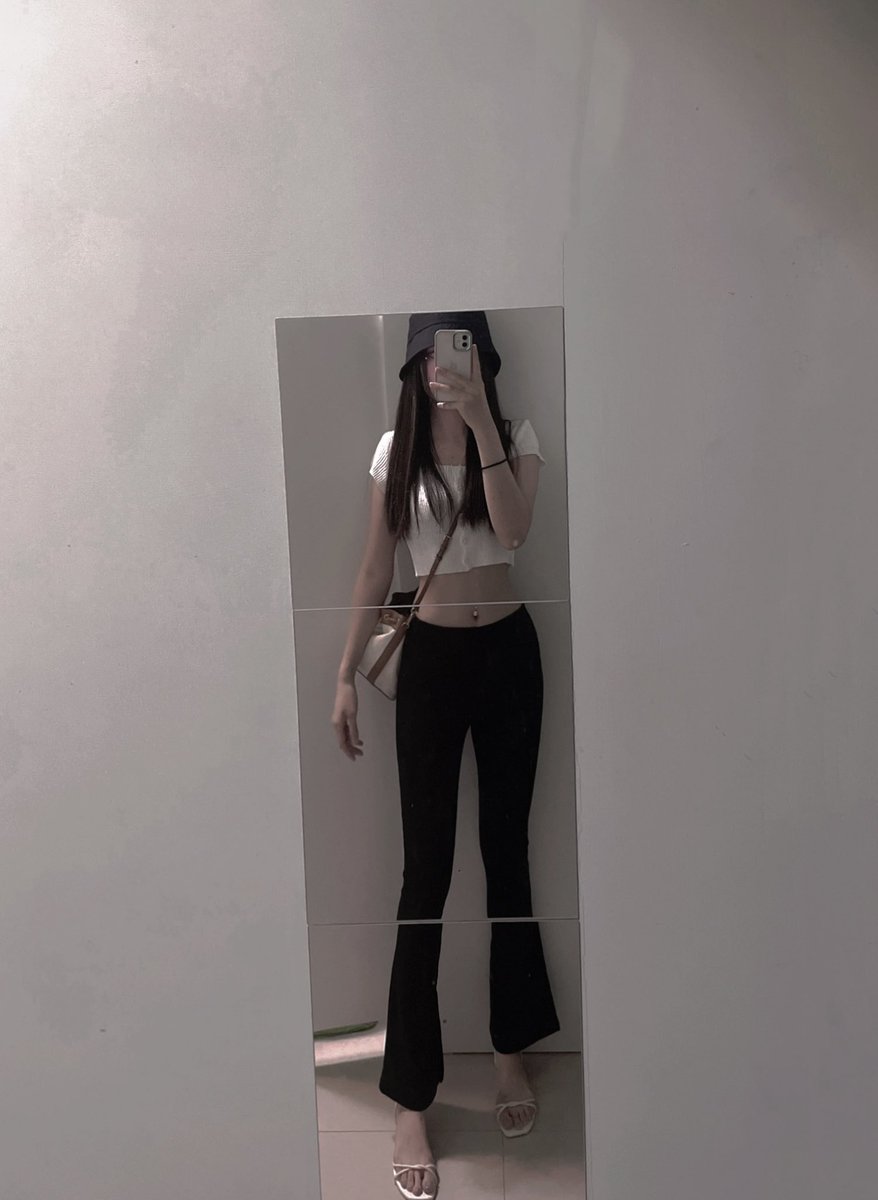 「別怕你很棒真的，不要害怕被看到缺點」

自己是喜歡的出發點，而喜歡自己，才是愛的前提。

總有人能讀懂你的擔憂
能遇見你是我燒了八輩子好香吧(˶‾᷄ ⁻̫ ‾᷅˵) https://t.co/ibjIQ2PNt8