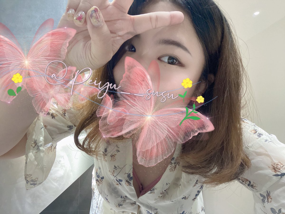 剛剛好不在於現實狀態而在於自己的心態
只要心裡覺得一切都剛剛好
自身的存在就會剛剛好
看出去的世界也才會剛剛好
與其說一切都是最好的安排
不如說一切都是剛剛好的安排
-

現在的溫度剛剛好

#現在的你就是剛剛好的自己 https://t.co/8l2jwwMnEP