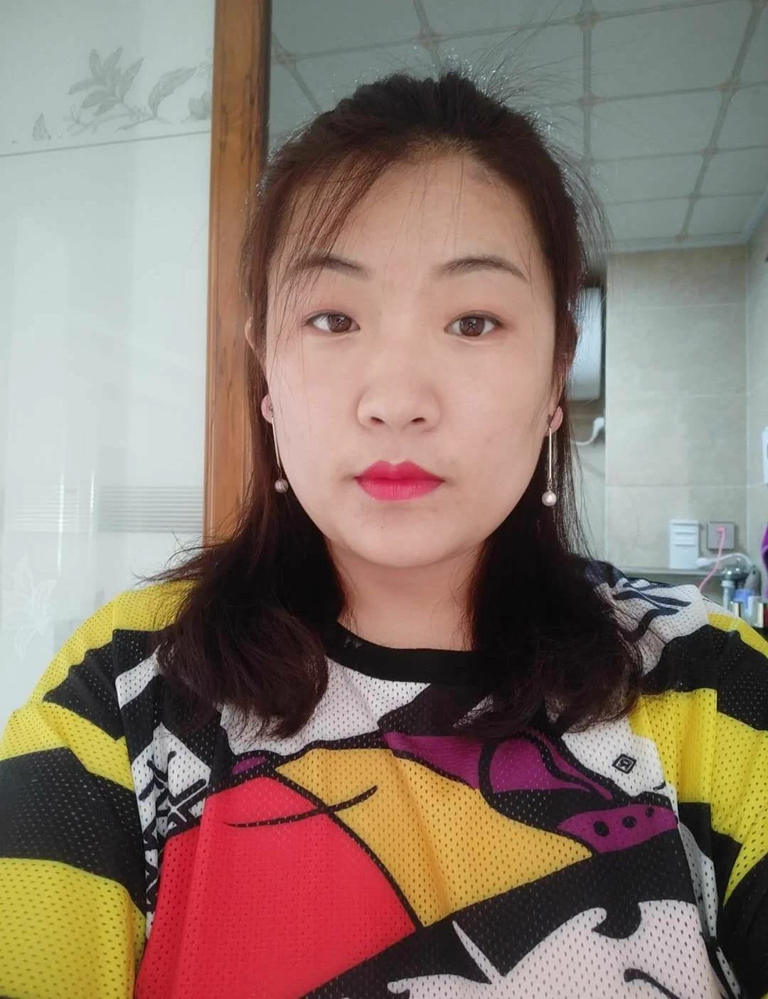 南阳的，现在已经再婚，在她跟前夫离婚的时候主动找的我 https://t.co/XaeMaq1Mip