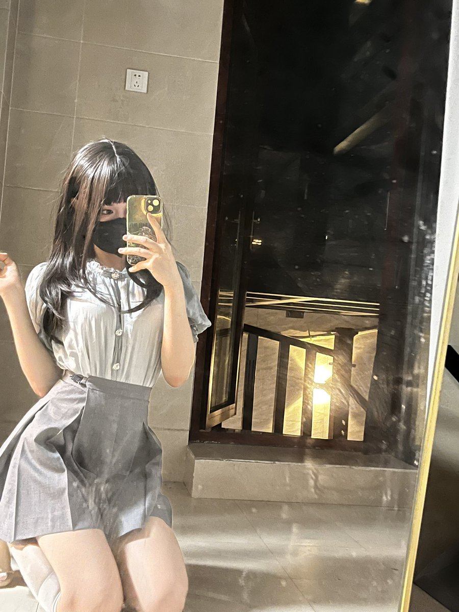 还有谁比我更蠢的，找我约绳相当于我提供教学和绳模，价还低，还有时垫下酒店费？？门槛vx之前被举报封了，我也一个个联系加上新的，以后我自己轻松一点，不做大怨种 https://t.co/IBAGS0fEQt