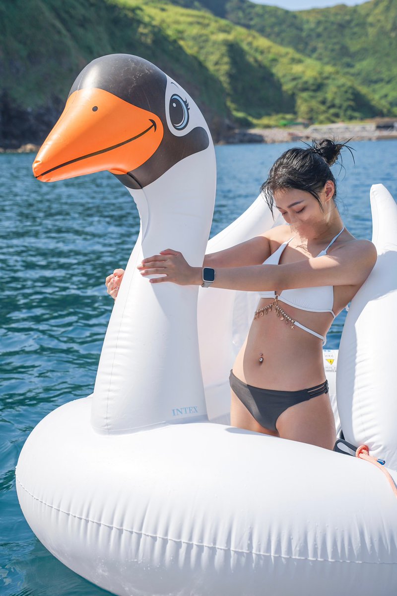 ：來看自己餒餒
（低頭
：抱歉那種酷東東我沒有🙃（拎啦 https://t.co/28EpSnUJtp