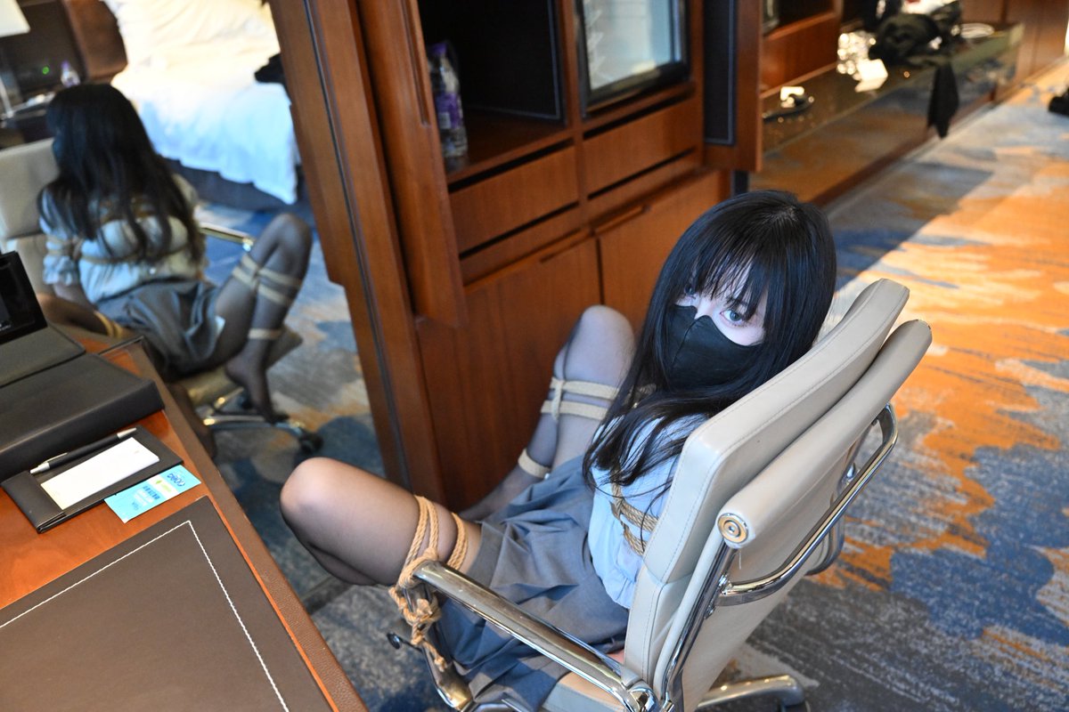 为什么要看着@BuyeBondage  #绳缚 #捆绑 #后手缚 https://t.co/xHd4g7Ooe1