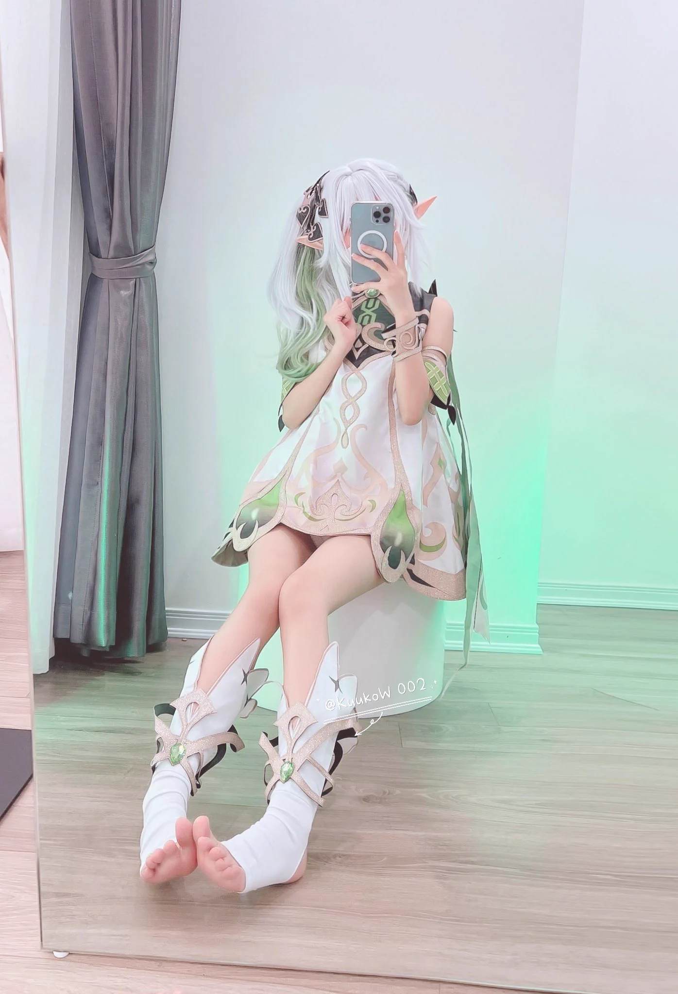 Was gonna take this set outdoor but the rain turn it into a selfie set 🤭ナヒーダはかわいいですか？🌿 https://t.co/hJHRDG5sN4