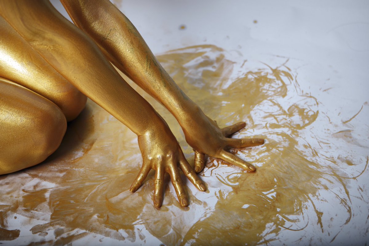 Model：41
P：Mosaic cat
#金粉 https://t.co/qVf0oaFJC2