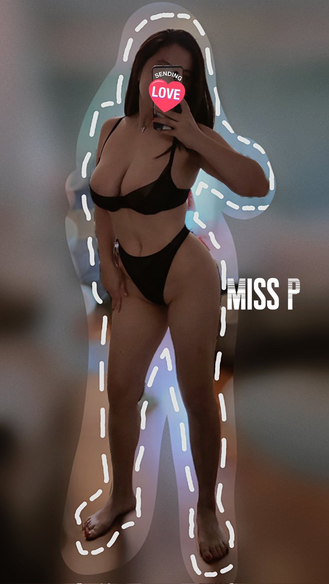 人形立牌? https://t.co/Dq3uFkMVDb