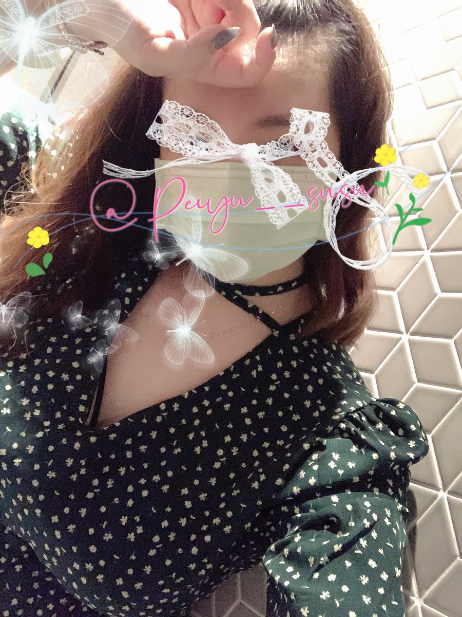 沒有壓力的相處
當然值得喜歡 繼續和擁有
-

別人花三個小時開房間
我卻花三個小時跟你吃飯
我們總是在車站分別不同方向
你摸了摸我的頭說了下次見

#平平淡淡才是真 https://t.co/Q0YvBzF5yT