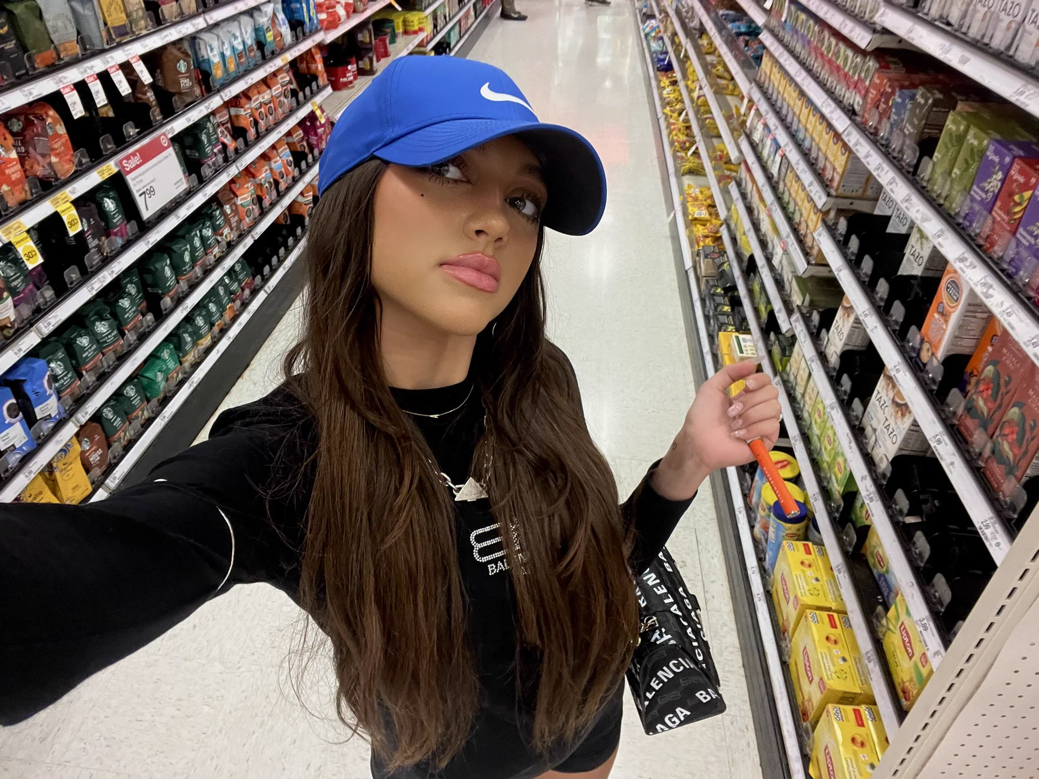 shopping, wdu want ? https://t.co/4kgyGnUyU0