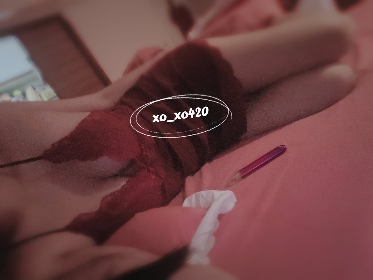 我好無聊
好無聊
好無聊
好無聊喔！

之前那麼羨慕別人確診隔離
自己隔離才知道無聊
好想出門
好想喝酒
好想蹦迪
🥹🥹🥹🥹🥹 https://t.co/2zwm9ds0lc