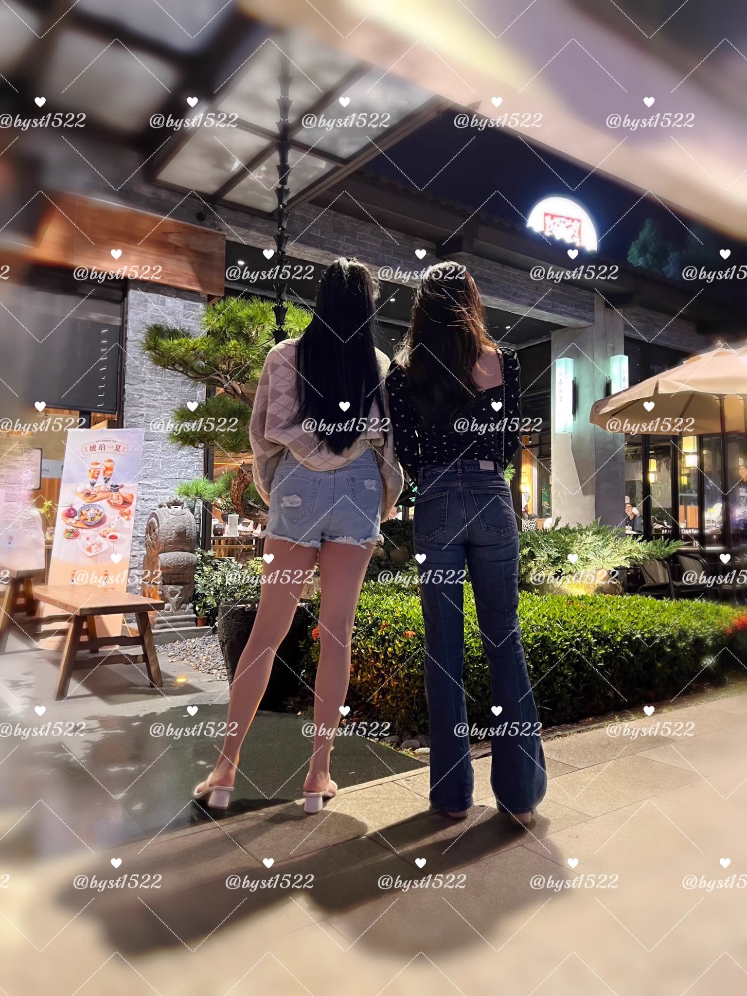 今天非常謝謝 @780236068Wang 優質俊男美女夫妻主動邀約我們跟我們相見歡～❤️聊天聊得真的很愉快！😍😍😍期待下次一起玩樂😉#優質夫妻#俊男美女#同房不換#夫妻聯誼#戶外露出#清新局#交友為主開房為輔 https://t.co/2T84Y0gPcn