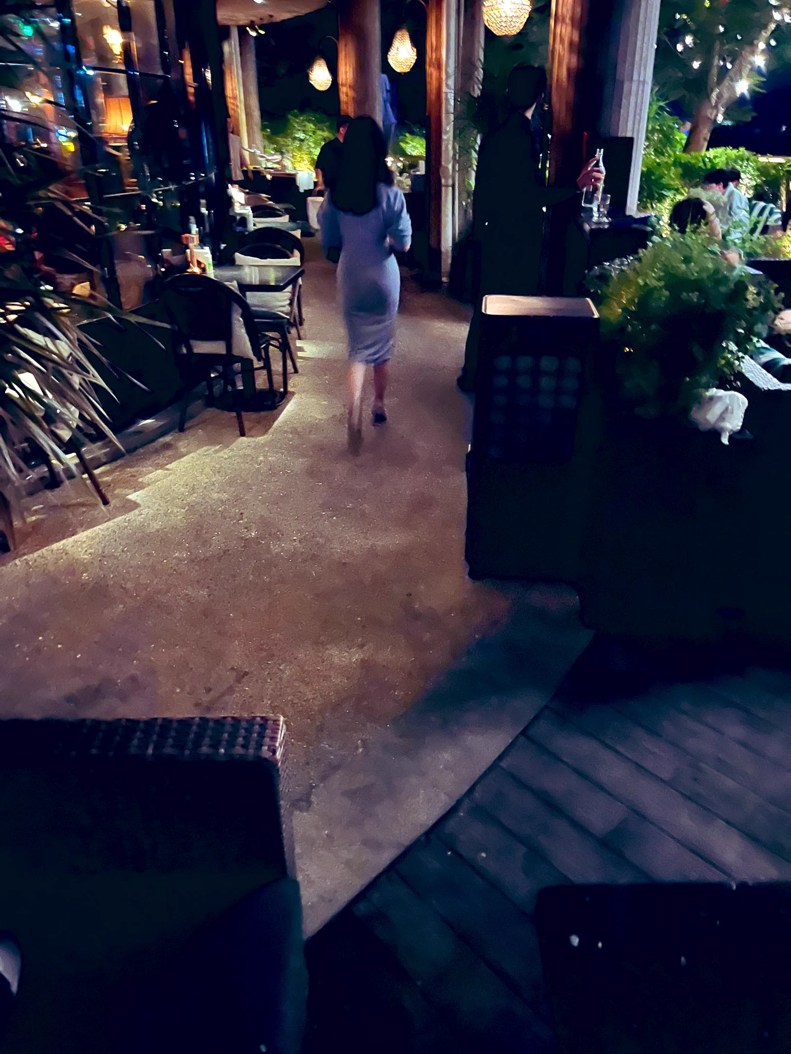 与人妻做爱常常会问到：上次是什么跟老公做的？人妻：你猜？我下意识会说：昨晚？人妻：答对了！三分钟解决！ https://t.co/CSLxeDFAv8