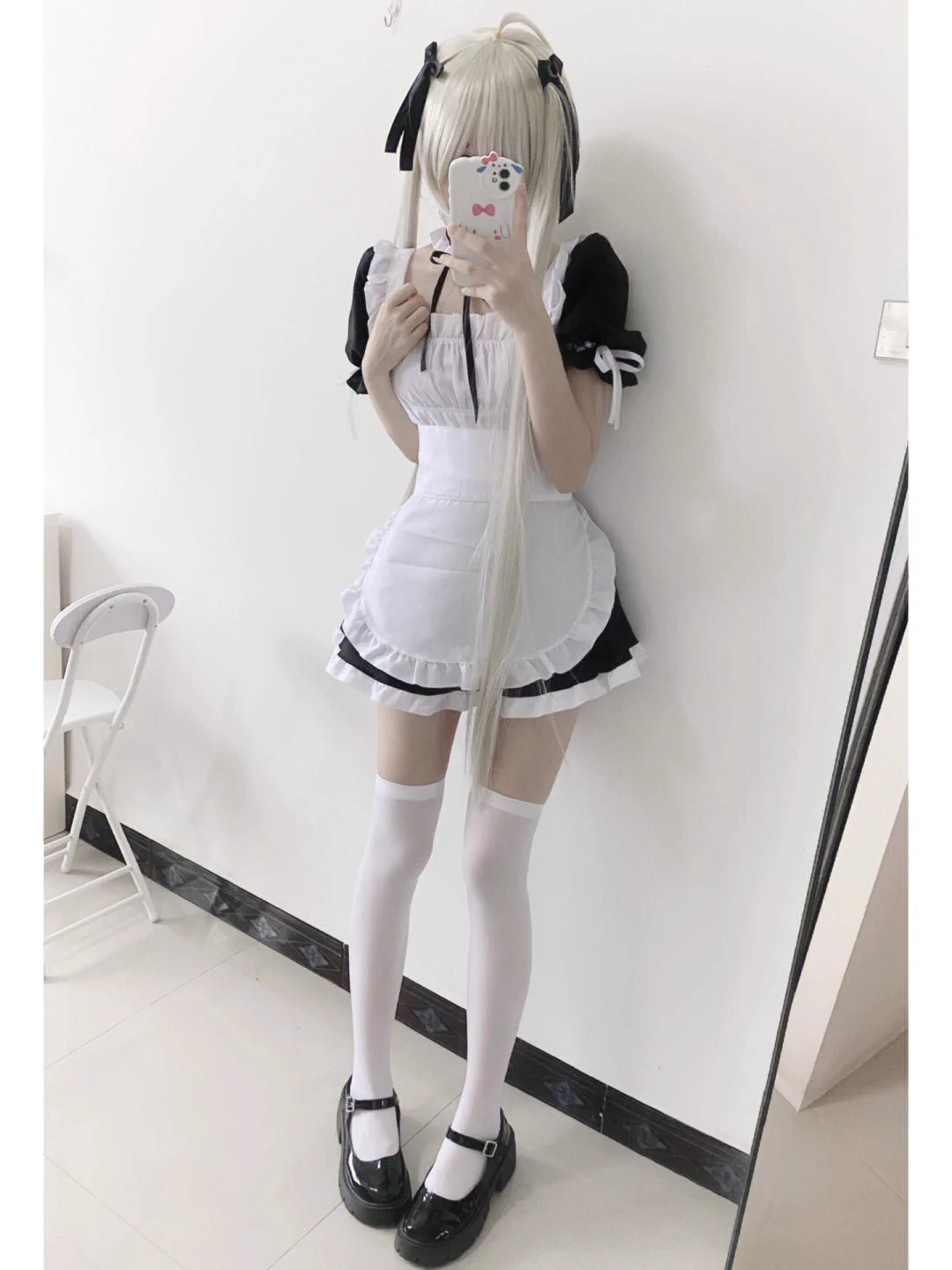 今天是三好女人，好饿好困好想你 https://t.co/lZRVJlCRuV