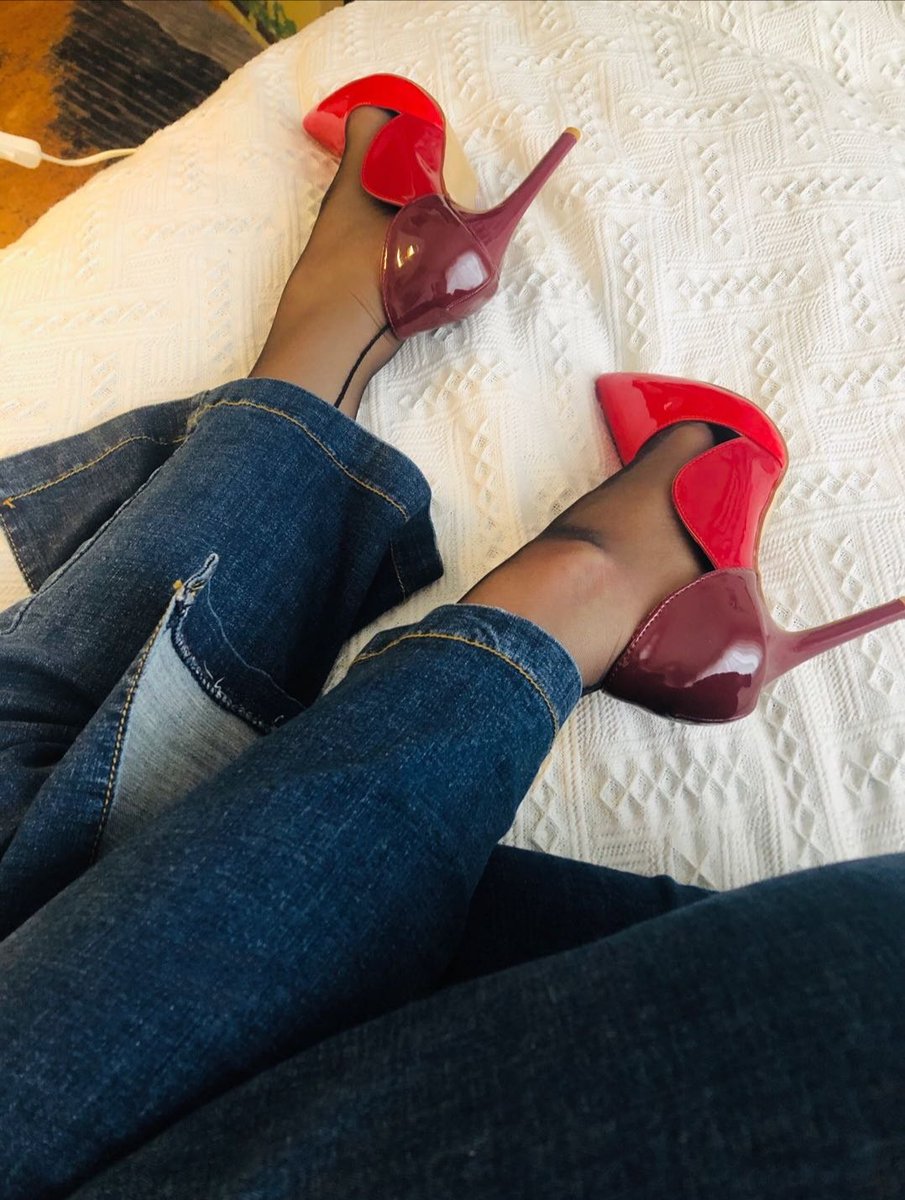 冬日里的裤里丝小性感！ https://t.co/1Lr2S2H27t