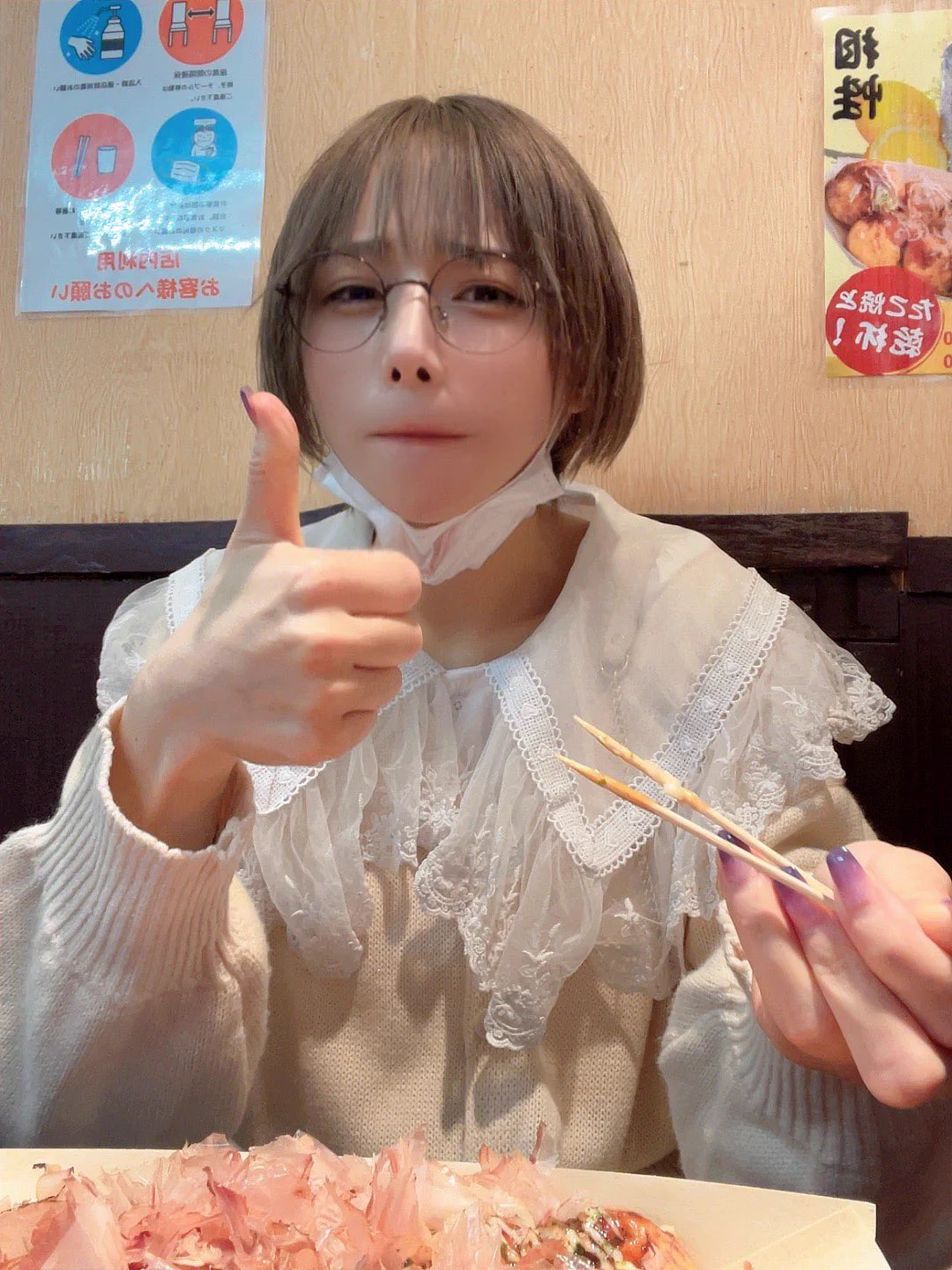 ボイトレでお世話になっている初田先生と、わたなべゆうさんのLIVEにお邪魔させていただきました！初田先生の生歌がとても綺麗で毎曲泣いてた…すごく勇気づけられて、明日も頑張ろうって思えた😢✨わたなべゆうさんのギターにもとっても癒されました🌱素敵なLIVEありがとうございました！✨ https://t.co/Cl294oS1zu
