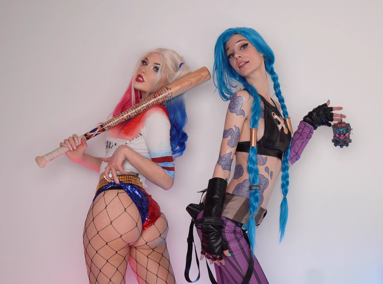 Harley &amp; Jinx 💙❤️ choose your fighter https://t.co/ASU9IpzyfV