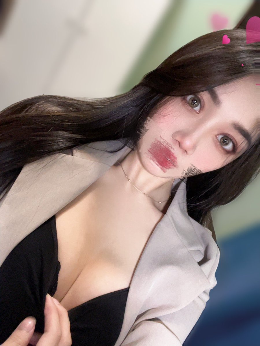 應該都知道我不回陌生訊息的
難得合作歡迎捕捉野生Alice
捉到的訊息只在連結會回喔🤭
https://t.co/MPE6fnOuvu https://t.co/RDYkZImXow