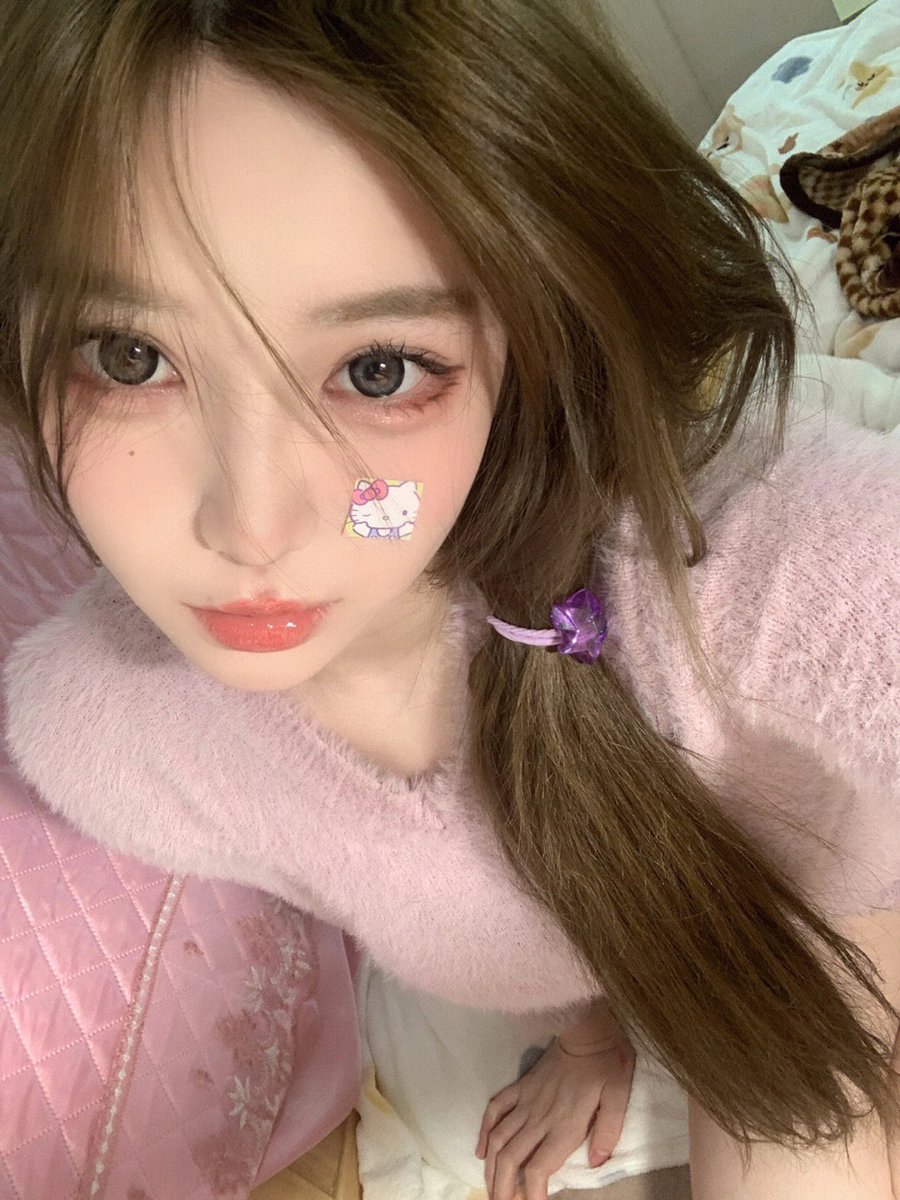 晚上要用什么姿势想好了吗？ https://t.co/RFQtQHOma7