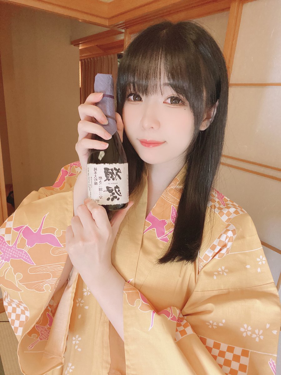 じーーーー ( ⁼̴̀ .̫ ⁼̴́ )✧ https://t.co/N4mYsx00Vq