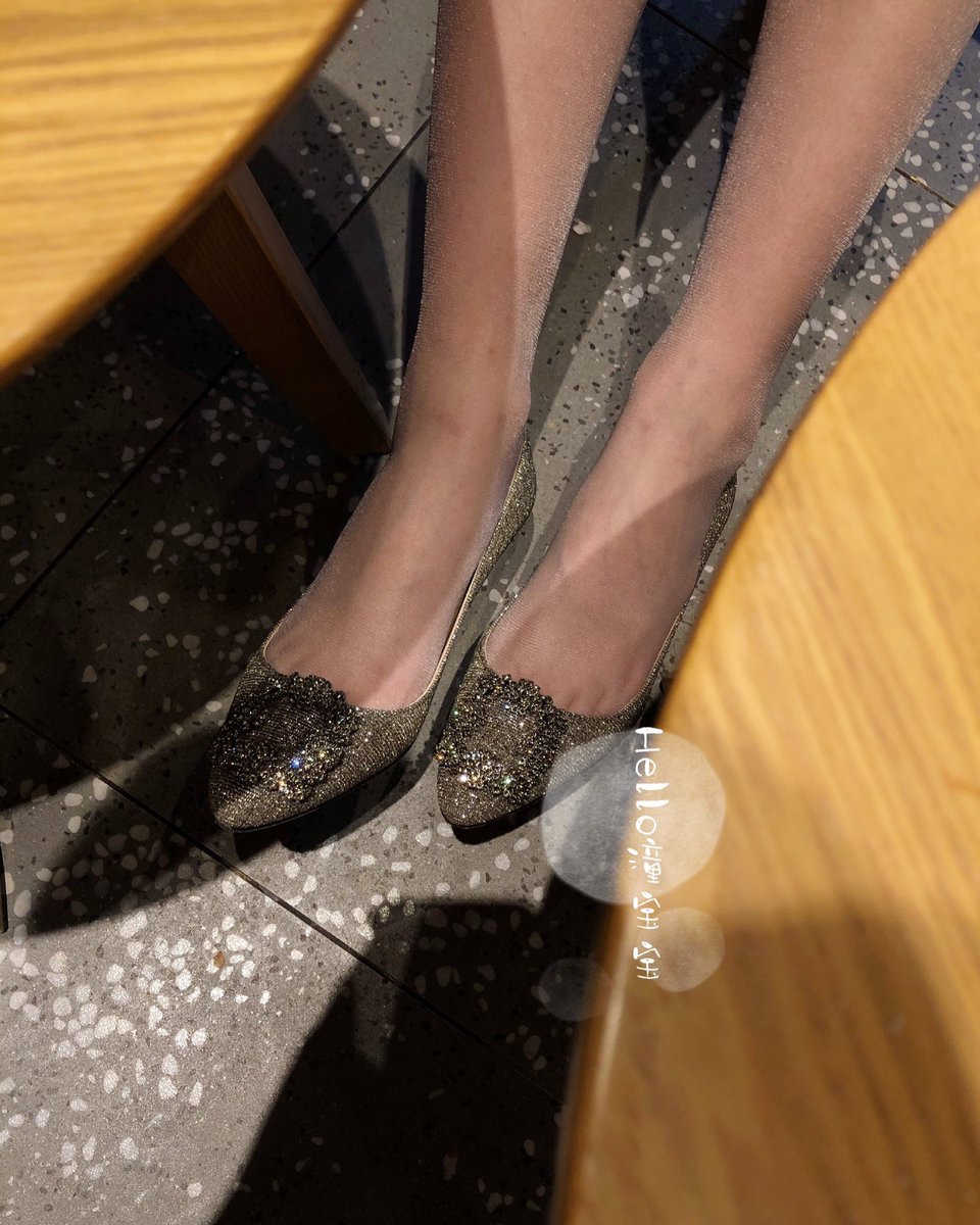 偷拍视角
#丝袜足交 #丝袜 #偷拍 #露出 https://t.co/Uhdm2JBicx