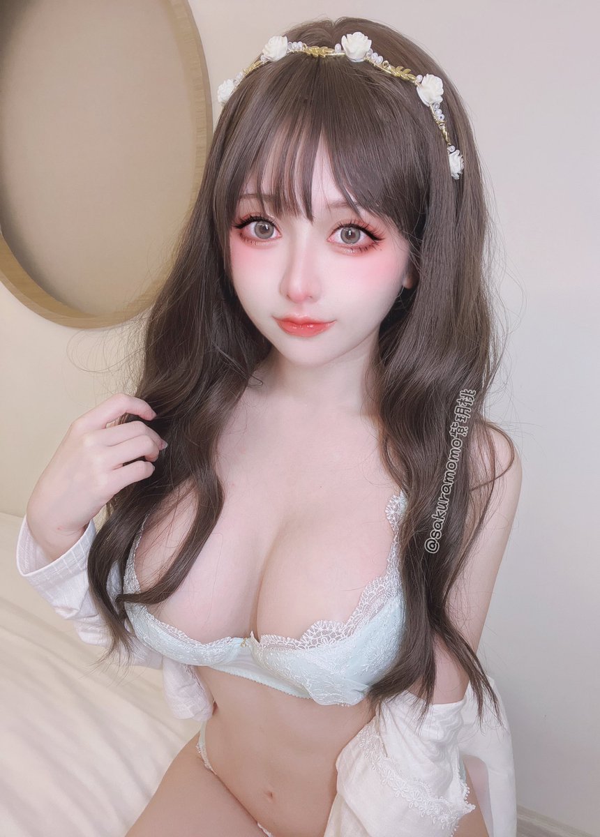 御姐桃 https://t.co/LodfwNNLzw