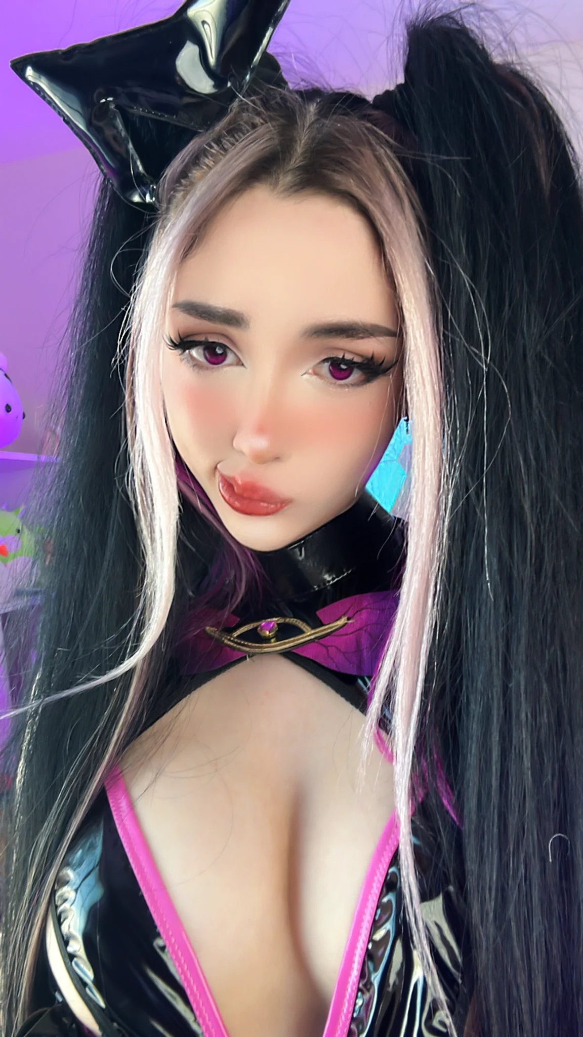 happy monday bby!!! 💕 https://t.co/vXisGyAnwo