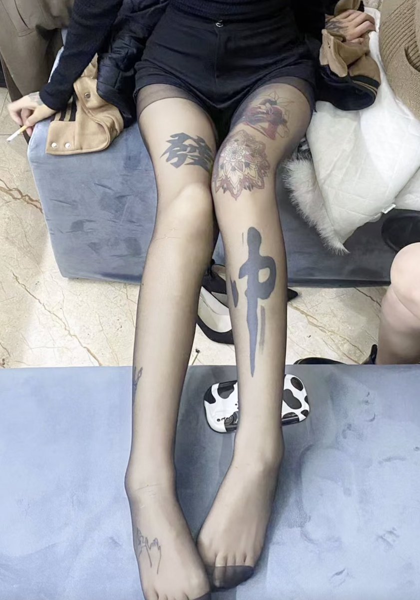 #精神小妹 #早泄 #atm奴 #女性崇拜 #无脑上供 #自毁 #绿帽 #脚奴 #足控 #冤种 #贱狗 #辱骂 #脚奴 #舔狗 #反差 #榨精 #洗脑 #奴下奴 #白给 #绿帽奴 #吐钱 https://t.co/20YyplWmiH